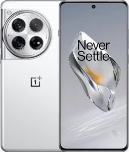Замена стекла камеры на телефоне OnePlus 12 в Тюмени